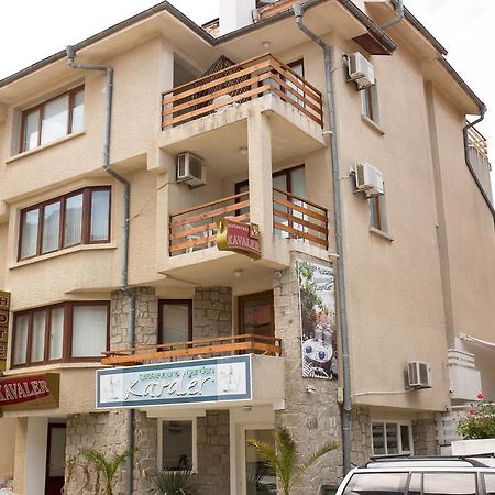 סוזופול Kavaler Hotel מראה חיצוני תמונה